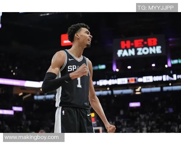 2018年12月8日湖人与马刺的精彩对决回顾与赛后分析 2018年12月8日湖人与马刺的精彩对决回顾与赛后分析