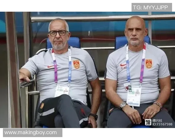 俄罗斯与沙特足球比赛进攻次数分析及其战术影响探讨 俄罗斯与沙特足球比赛进攻次数分析及其战术影响探讨